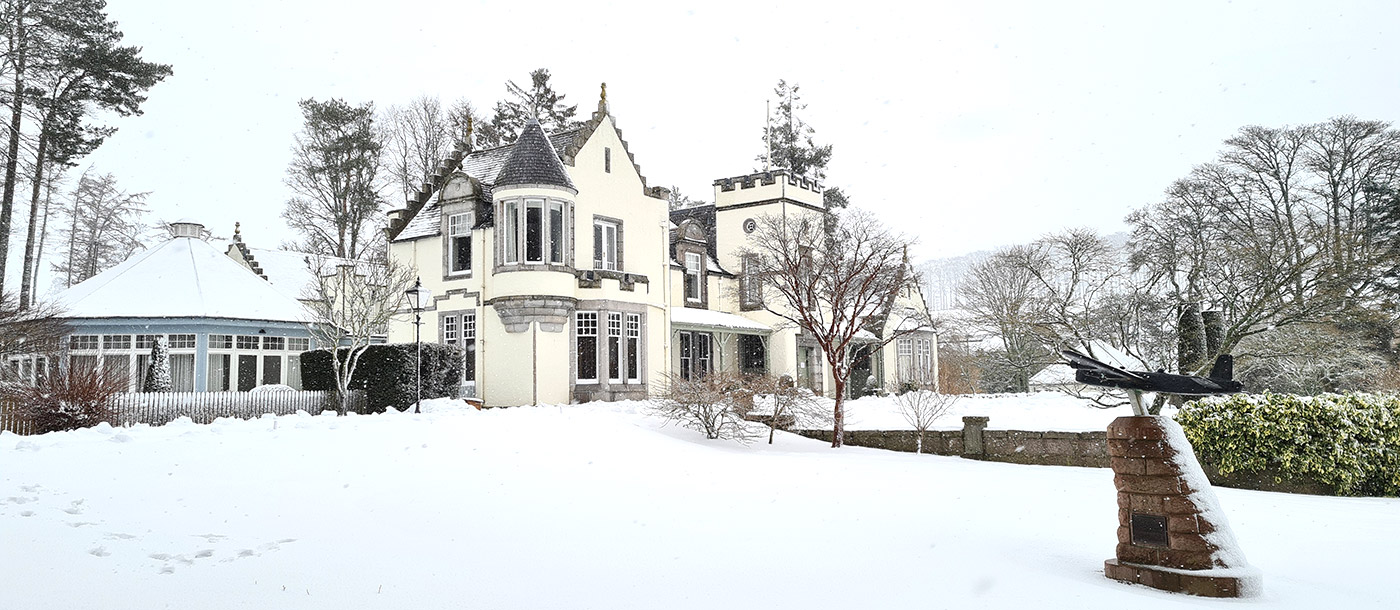 douneside house in the snow